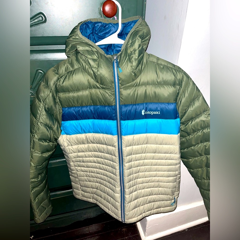 Cotopaxi Women’s Fuego Hooded Down Jacket